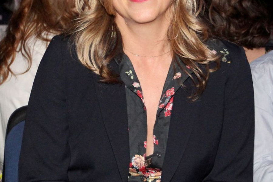 Branka Katić iskreno o mužu i porodici, ali i koleginici koja joj izaziva radost čim je čuje! Branka Katić iskreno o mužu i porodici, ali i koleginici koja joj izaziva radost čim je čuje!