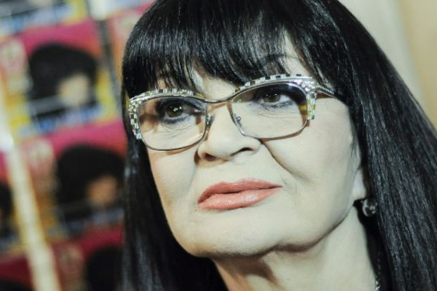 Vratila joj se opaka bolest: Nada Obrić HITNO SMEŠTENA U BOLNICU, mora na operaciju Vratila joj se opaka bolest: Nada Obrić HITNO SMEŠTENA U BOLNICU, mora na operaciju