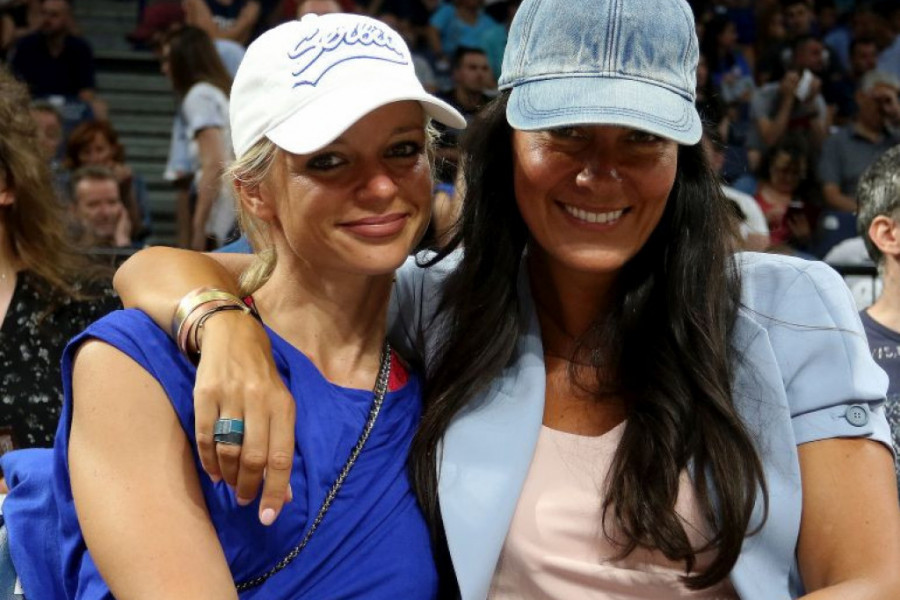 Rešile da probaju NEŠTO NOVO: Marija Kilibarda i Maja Mandžuka zajedno na letovanju, a ono šta su uradile mnogi ne bi smeli (foto)