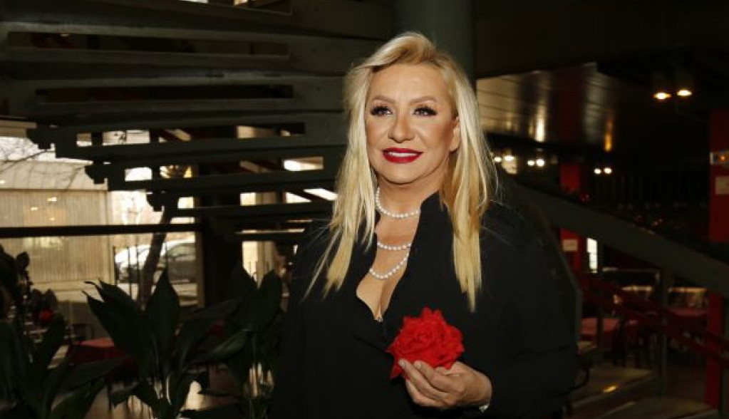 Preokret u karijeri: Vesna Zmijanac postaje preduzetnica? Preokret u karijeri: Vesna Zmijanac postaje preduzetnica?