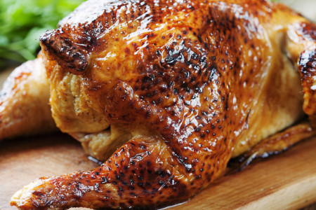 SMAZAĆETE GA ZA TREN: Uz pomoć ovih saveta napravite najsavršenije pečeno pile (recept)