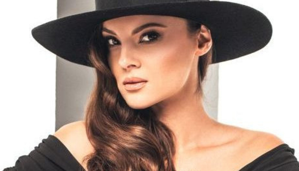 Ljubav toliko jaka da je zbog njega sve napustila: Ovako izgleda bivši muž Slavice Ćukteraš (FOTO) Ljubav toliko jaka da je zbog njega sve napustila: Ovako izgleda bivši muž Slavice Ćukteraš (FOTO)
