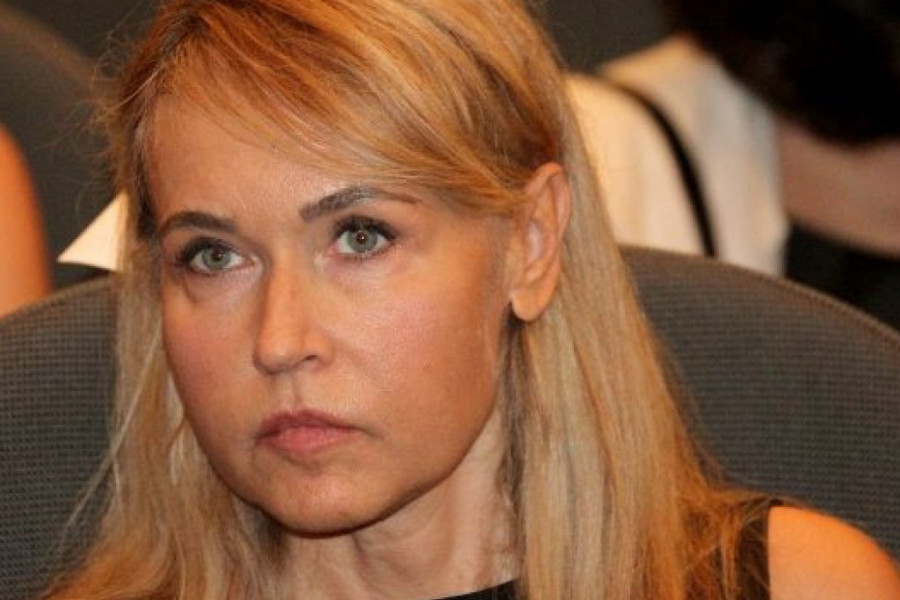 Na koga liči njihova ćerka: Ovako izgleda MUŽ Anice Dobre koji se RETKO POJAVLJUJE U JAVNOSTI Na koga liči njihova ćerka: Ovako izgleda MUŽ Anice Dobre koji se RETKO POJAVLJUJE U JAVNOSTI