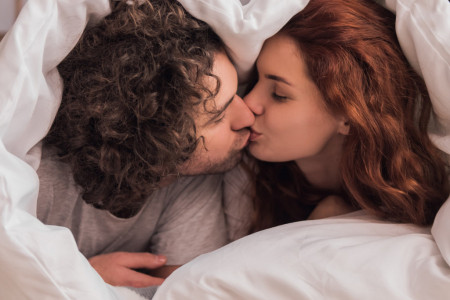 DNEVNI HOROSKOP ZA 25. FEBRUAR: BIK nije svestan DA GA NEKO VARA, Rak IGNORIŠE LJUBAVNE SIGNALE!