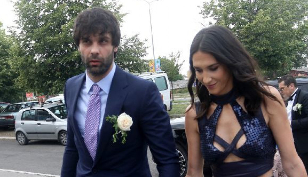 Koje ime su Jelisaveta i Miloš Teodosić dali sinu Koje ime su Jelisaveta i Miloš Teodosić dali sinu