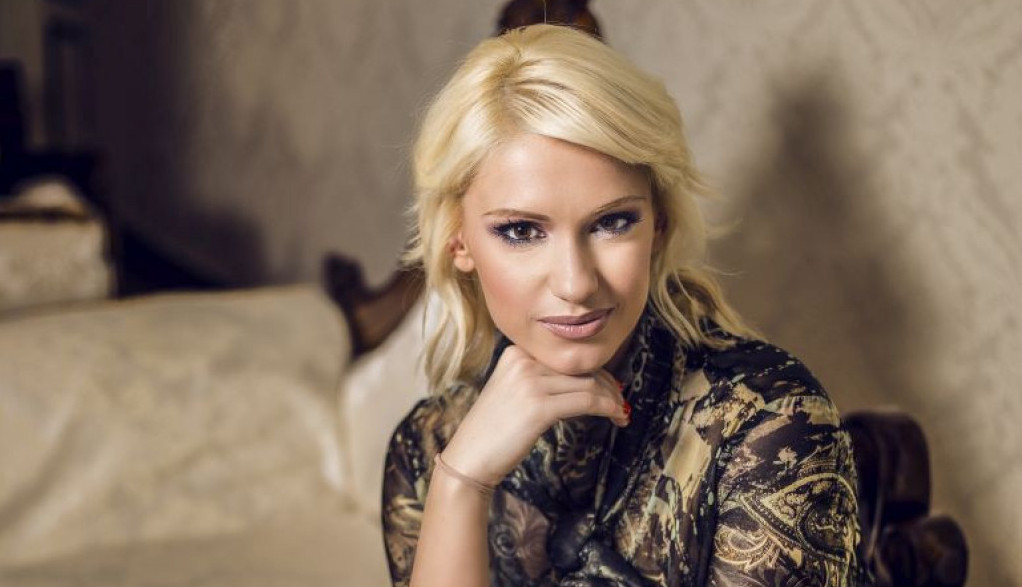 Anja Mit potvrdila raskid veze: Fokus mi je na karijeri Anja Mit potvrdila raskid veze: Fokus mi je na karijeri
