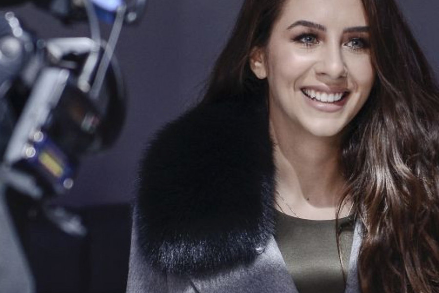 Ivana Dudić - Trebalo je da bude mađioničar, a danas je gledamo u svim domaćim serijama Ivana Dudić - Trebalo je da bude mađioničar, a danas je gledamo u svim domaćim serijama