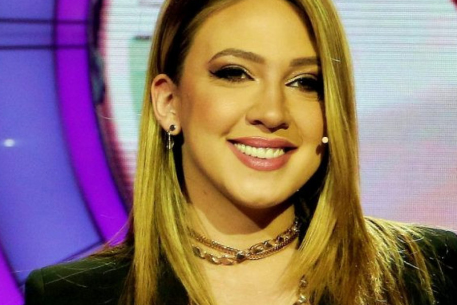 Seksepil Milice Todorović eksplodirao: Zavodljivi ples i ritam Bijonse (VIDEO) Seksepil Milice Todorović eksplodirao: Zavodljivi ples i ritam Bijonse (VIDEO)