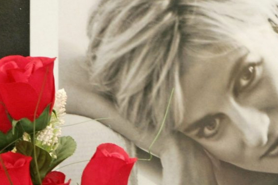 Princeza Dajana - smrt nije pomutila sećanje i slavu "engleske ruže"