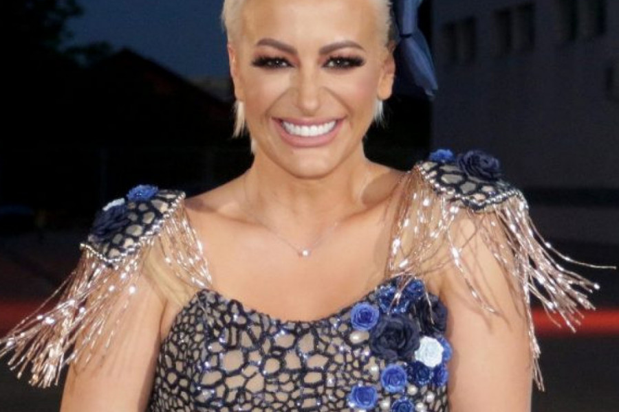Voditeljka Dušica Jakovljević dala je bomba izjavu o vezi Dare Bubamare i bivšeg dečka! Voditeljka Dušica Jakovljević dala je bomba izjavu o vezi Dare Bubamare i bivšeg dečka!