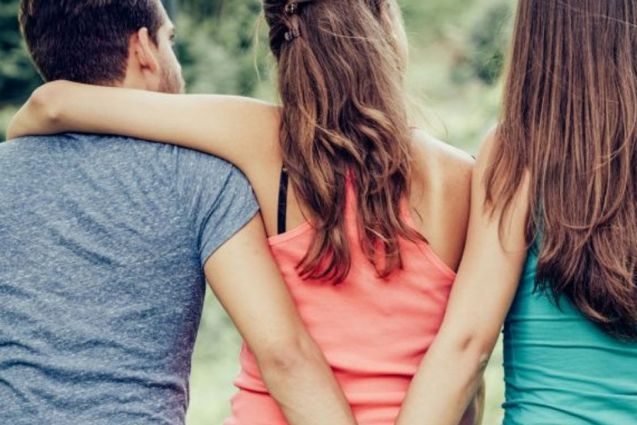 Nedeljni horoskop do 27. jula: Koga će izneveriti partner, a ko će blistati na poslu?