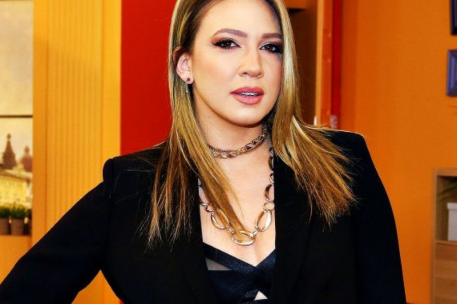 Milica Todorović zaražena koronom: U izolaciji sam, imam temperaturu! Milica Todorović zaražena koronom: U izolaciji sam, imam temperaturu!