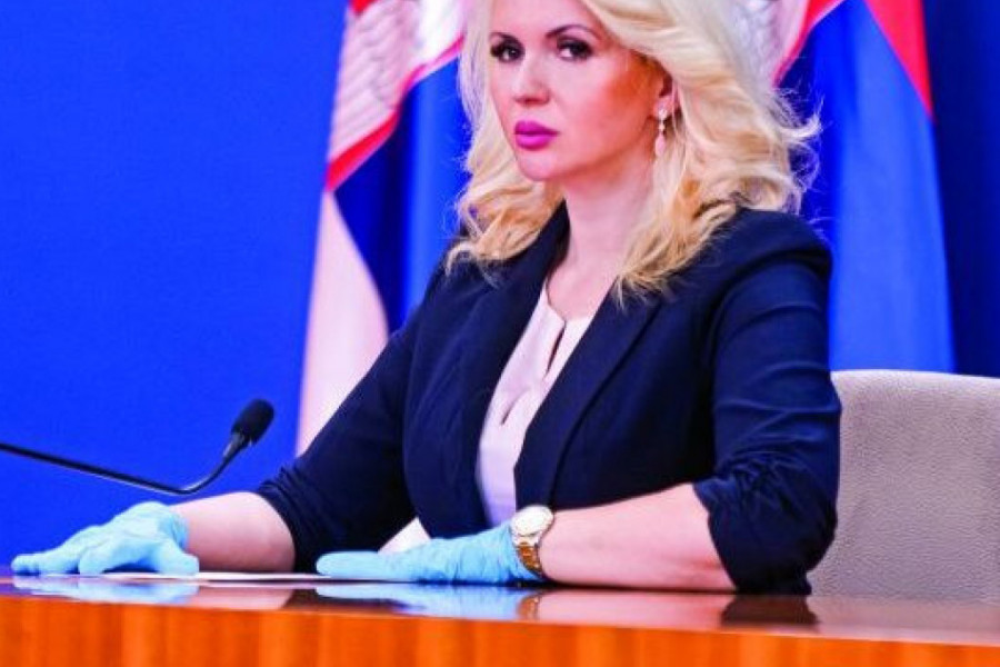 Doktorka Darija o neprimerenim komentarima: Da li je čista kosa zaista takva retkost? Doktorka Darija o neprimerenim komentarima: Da li je čista kosa zaista takva retkost?