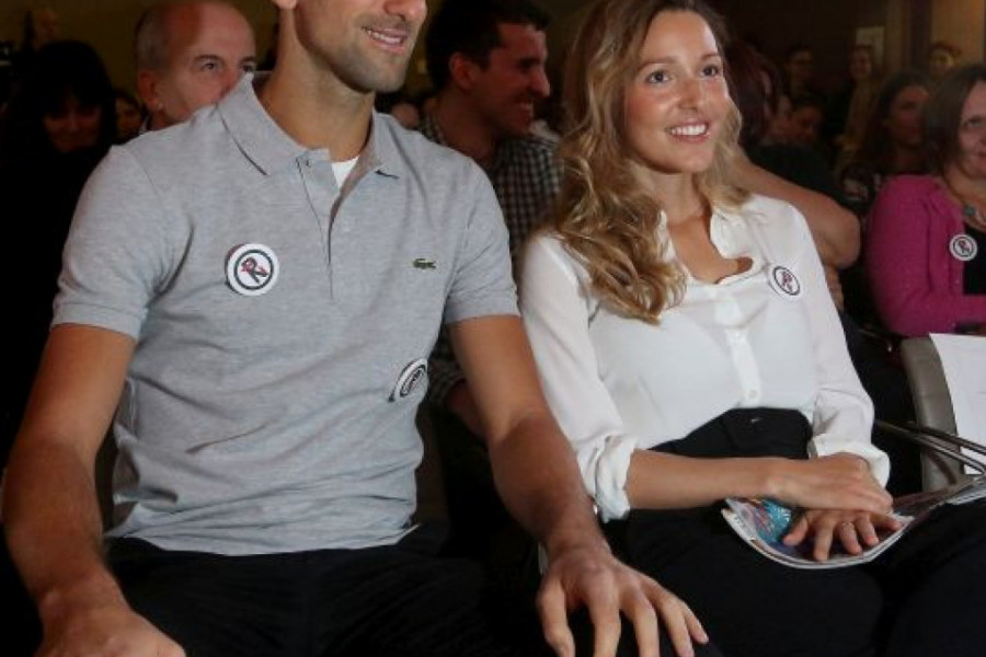 Niko nije ostao imun na raskoš njihovog doma! Jelena i Novak objavili video koji je oduševio javnost (video) Niko nije ostao imun na raskoš njihovog doma! Jelena i Novak objavili video koji je oduševio javnost (video)