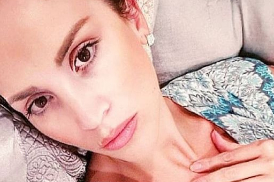 Evo kako živi žena bogatog šeika! Jelena Bin Drai pokazala vilu (foto) Evo kako živi žena bogatog šeika! Jelena Bin Drai pokazala vilu (foto)