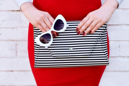 Crvena, boja ljubavi i krvi ove sezone je fashion must have!