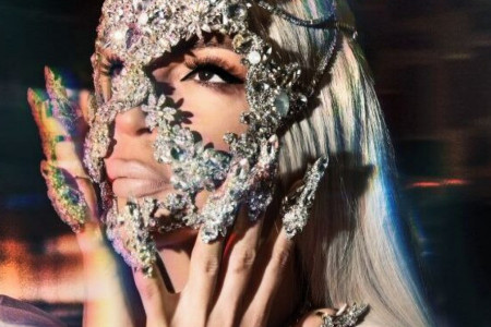 Jelena Karleuša nosi kombinaciju koju će Srpkinje obožavati ovog proleća (foto)
