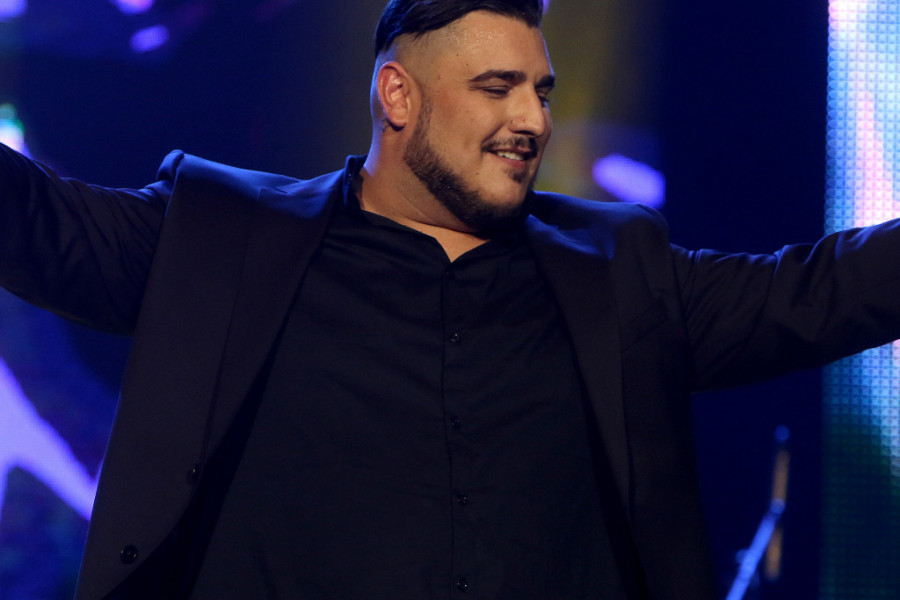 Darko Lazić zbog prekomerne težine morao na hitnu operaciju! Darko Lazić zbog prekomerne težine morao na hitnu operaciju!
