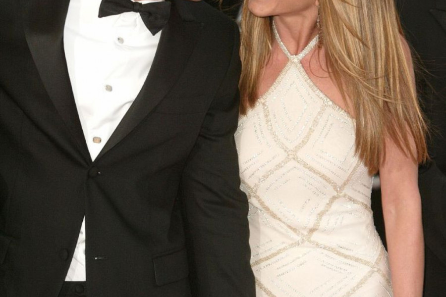 Strast nije nestala: Sreli se Bred Pit i Dženifer Aniston, a slike govore više od reči