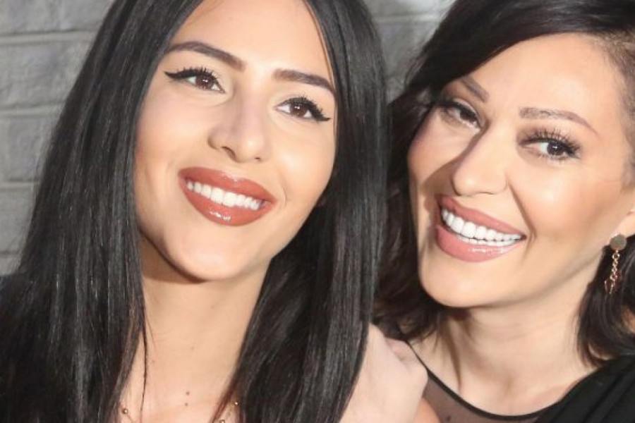 Anastasija Ražnatović: Mama je u cvetu mladosti, fenomenalno izgleda i volela bih da se uda Anastasija Ražnatović: Mama je u cvetu mladosti, fenomenalno izgleda i volela bih da se uda