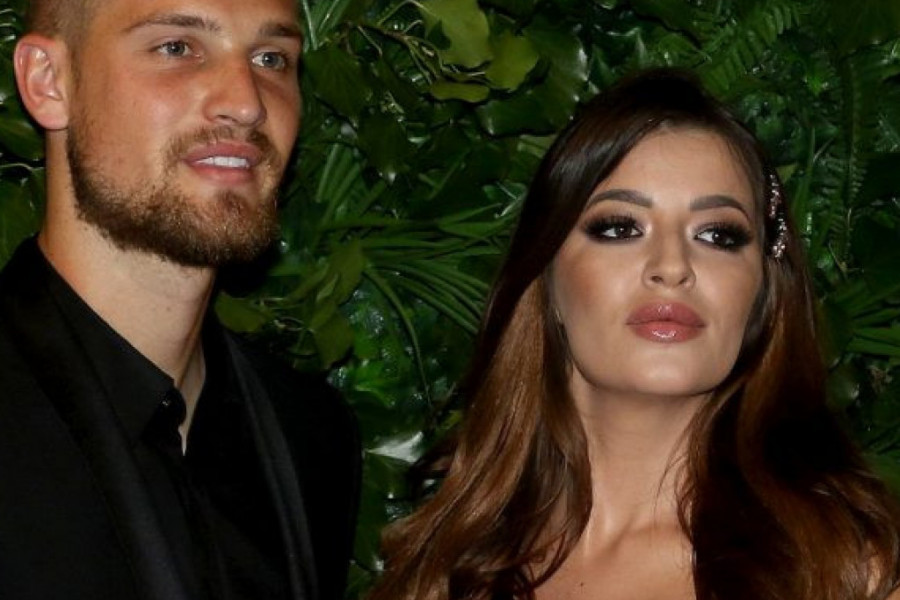 Video snimak ne vara: Ana Rajković zaista ovako izgleda tri dana nakon porođaja! Video snimak ne vara: Ana Rajković zaista ovako izgleda tri dana nakon porođaja!