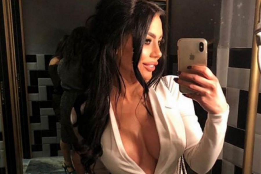Nikad se ne biste setili: Šta je Topalkova ćerka sebi kupila za Novu godinu? (foto) Nikad se ne biste setili: Šta je Topalkova ćerka sebi kupila za Novu godinu? (foto)