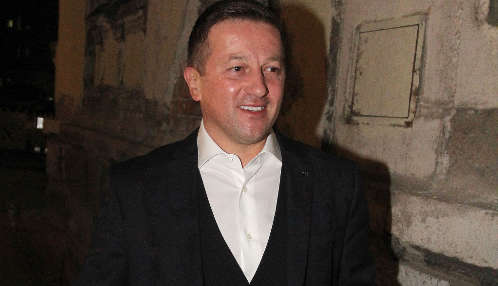 Kad se tuga krije iza osmeha: Gubitak o kom voditelj nerado govori! Kad se tuga krije iza osmeha: Gubitak o kom voditelj nerado govori!