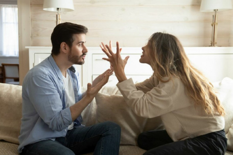 Horoskop za 13. januar: Emotivni pritisak i problemi na poslu