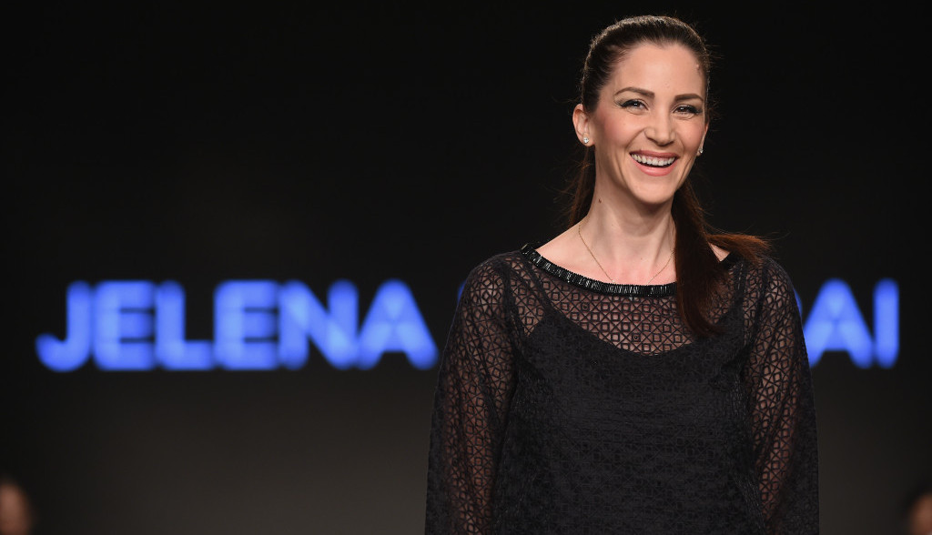 „Story" ekskluzivno otkriva: Jelena bin Drai čeka četvrto dete! „Story" ekskluzivno otkriva: Jelena bin Drai čeka četvrto dete!