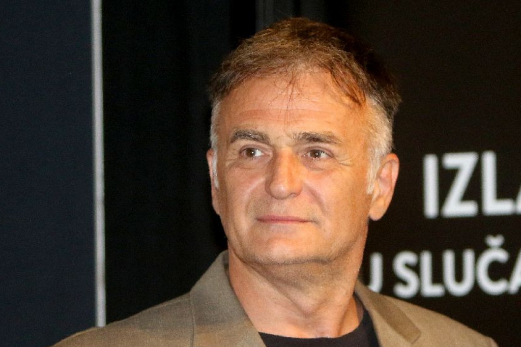 Dva dana od filmske premijere, a o ćerki Branislava Lečića ne prestaje da se priča Dva dana od filmske premijere, a o ćerki Branislava Lečića ne prestaje da se priča