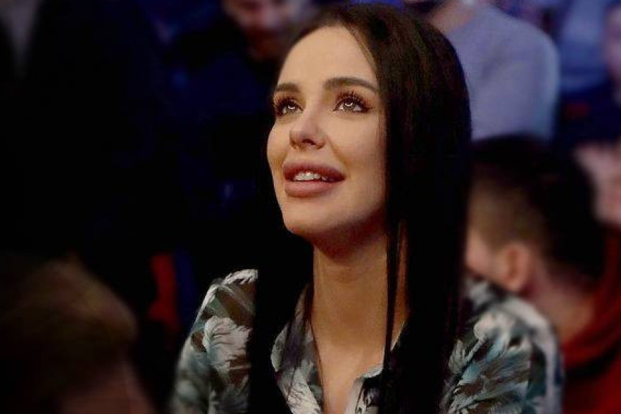 Make up za svečane prilike: Look Bogdane Ražnatović je savršen izbor za letnja venčanja Make up za svečane prilike: Look Bogdane Ražnatović je savršen izbor za letnja venčanja