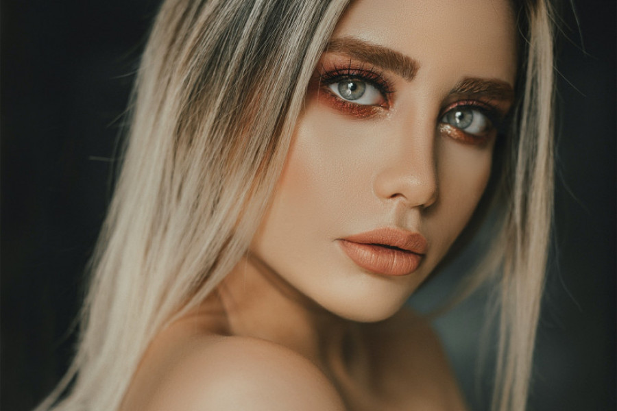 Šminkerka Jovana Radovanović otkriva: Kako najbolje istaći svetle oči Šminkerka Jovana Radovanović otkriva: Kako najbolje istaći svetle oči