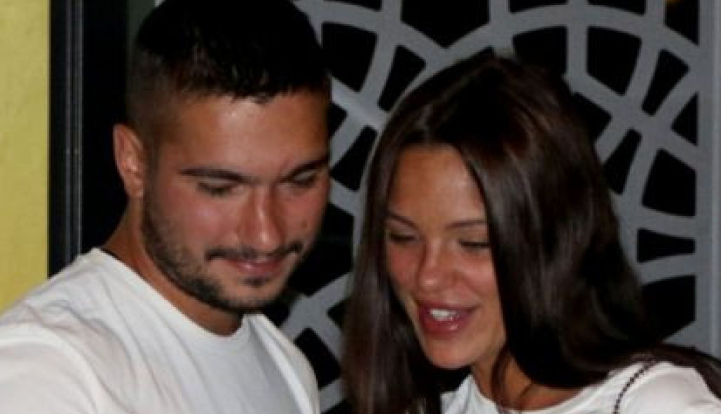 Sreća nije mogla biti veća: Mirko Šijan i Bojana Rodić otkrili pol bebe Sreća nije mogla biti veća: Mirko Šijan i Bojana Rodić otkrili pol bebe