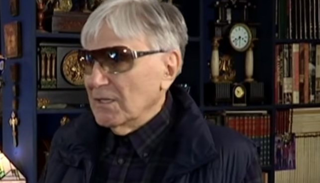 Preminuo čuveni Aleksandar Joksimović, najveća modna ikona Jugoslavije Preminuo čuveni Aleksandar Joksimović, najveća modna ikona Jugoslavije