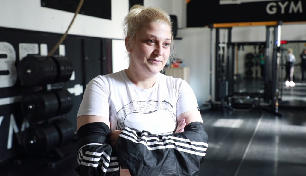 Išli smo u teretanu sa Natašom Aksentijević da proverimo kako joj ide mršavljenje:I mi žene od sto kila možemo da treniramo (video)
