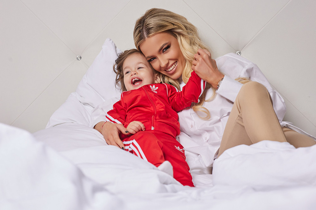 OTKRIVAMO! Ksenija Bujišić TRUDNA, evo kad stiže druga beba i kog je pola OTKRIVAMO! Ksenija Bujišić TRUDNA, evo kad stiže druga beba i kog je pola