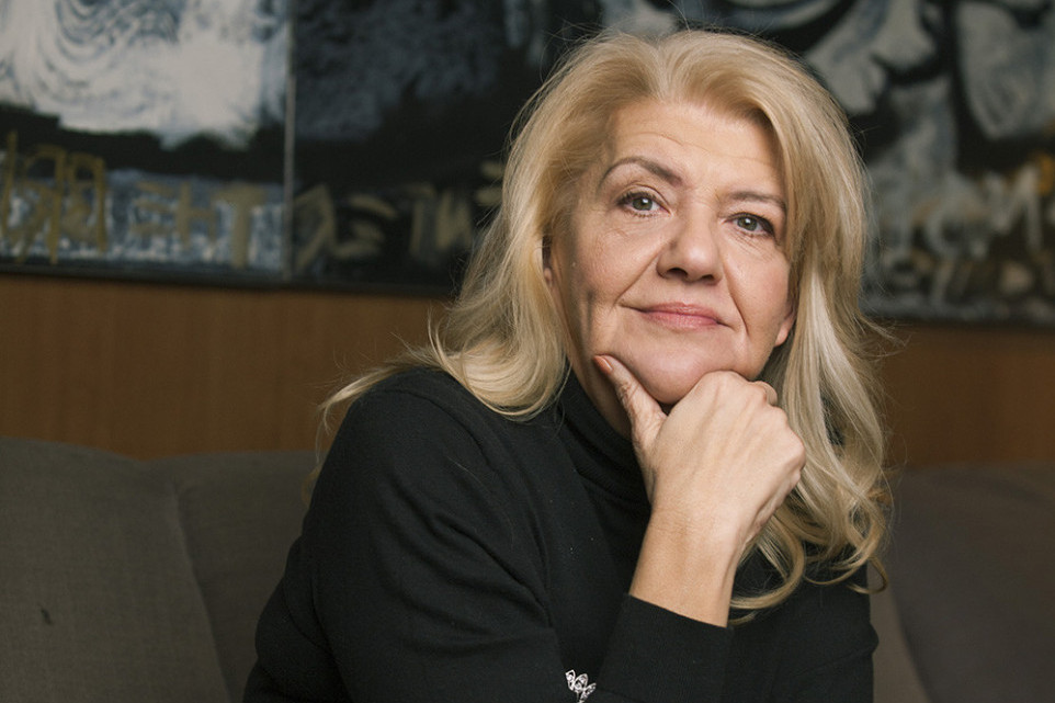 Bio je pravi lepotan: Pogledajte kako je izgledao Miloš, stariji sin Marine Tucaković čiju smrt nikada nije prebolela (FOTO) Bio je pravi lepotan: Pogledajte kako je izgledao Miloš, stariji sin Marine Tucaković čiju smrt nikada nije prebolela (FOTO)
