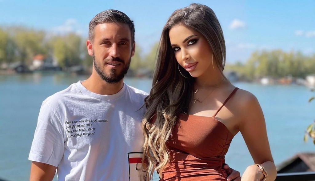 Bosanski teniser Damir Džumhur i Hrvatica Barbara Šegetin otkrivaju: Sin će nositi tradicionalno srpsko ime Bosanski teniser Damir Džumhur i Hrvatica Barbara Šegetin otkrivaju: Sin će nositi tradicionalno srpsko ime