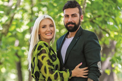 Nikolina i Saša Kapor otvorili vrata svog doma na Voždovcu: Omiljeni kutak pevačice će vas oduševiti (foto)