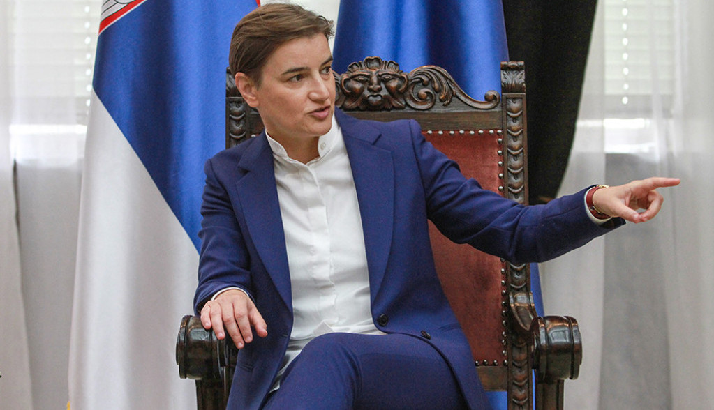 "NISAM SE TOGA STIDELA": Saznajte kako je premijerka Ana Brnabić zarađivala za život dok je živela u Engleskoj "NISAM SE TOGA STIDELA": Saznajte kako je premijerka Ana Brnabić zarađivala za život dok je živela u Engleskoj