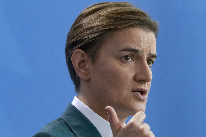 Prizor koji se jednom viđa: Ana Brnabić u bikiniju, pogledajte kako premijerka izgleda na plaži (FOTO) Prizor koji se jednom viđa: Ana Brnabić u bikiniju, pogledajte kako premijerka izgleda na plaži (FOTO)
