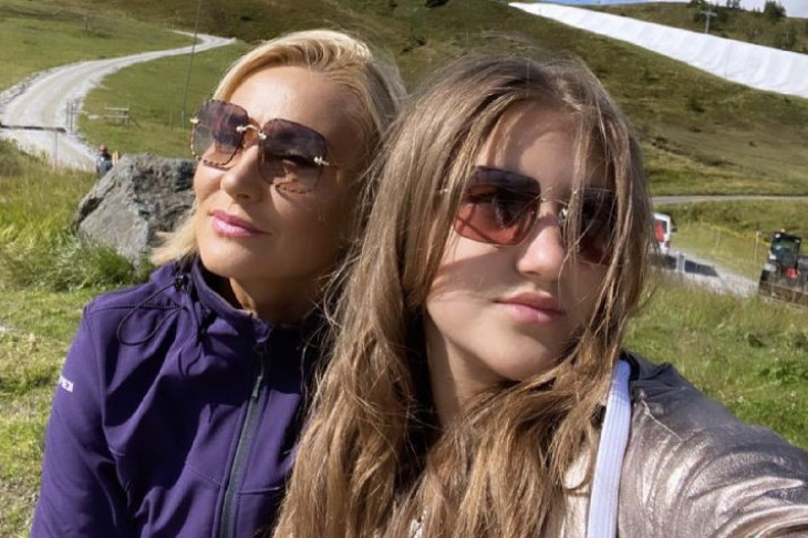 PRETERALA JE! Goca se poverila da ćerka Lena NE PRESTAJE da joj pravi glavobolje PRETERALA JE! Goca se poverila da ćerka Lena NE PRESTAJE da joj pravi glavobolje