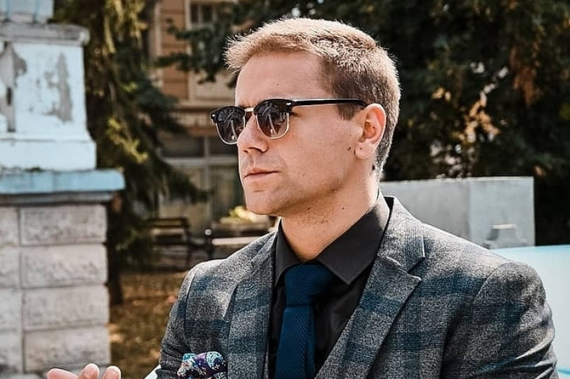 Šuška se: Luka Raco ponovo zaljubljen i to u ovu poznatu pevačicu Šuška se: Luka Raco ponovo zaljubljen i to u ovu poznatu pevačicu