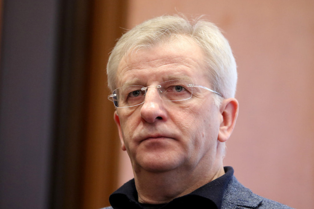 Znate ga iz serija, a niste znali ko mu je tata! Ovaj glumac je sin Branimira Brstine (FOTO) Znate ga iz serija, a niste znali ko mu je tata! Ovaj glumac je sin Branimira Brstine (FOTO)