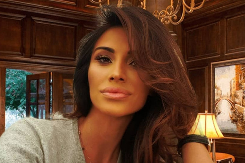 WOW! Bojana Rajić pokazala asesoar vredan čitavo BOGATSTVO, da li biste ga vi nosili? (FOTO) WOW! Bojana Rajić pokazala asesoar vredan čitavo BOGATSTVO, da li biste ga vi nosili? (FOTO)