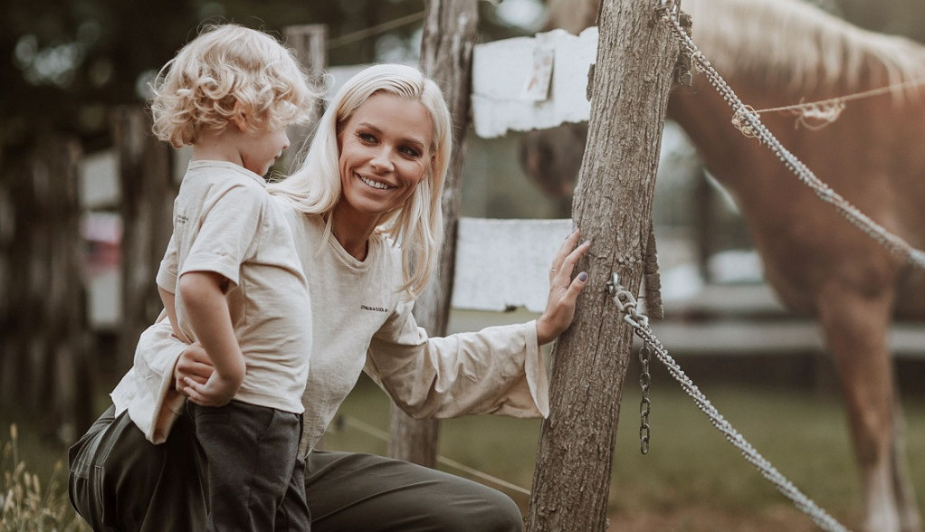 EKSKLUZIVNO za Story! Kristina Bekvalac: Suprug Ivo i ja se nismo snašli u braku, ostajemo najbolji prijatelji i roditelji našoj deci EKSKLUZIVNO za Story! Kristina Bekvalac: Suprug Ivo i ja se nismo snašli u braku, ostajemo najbolji prijatelji i roditelji našoj deci