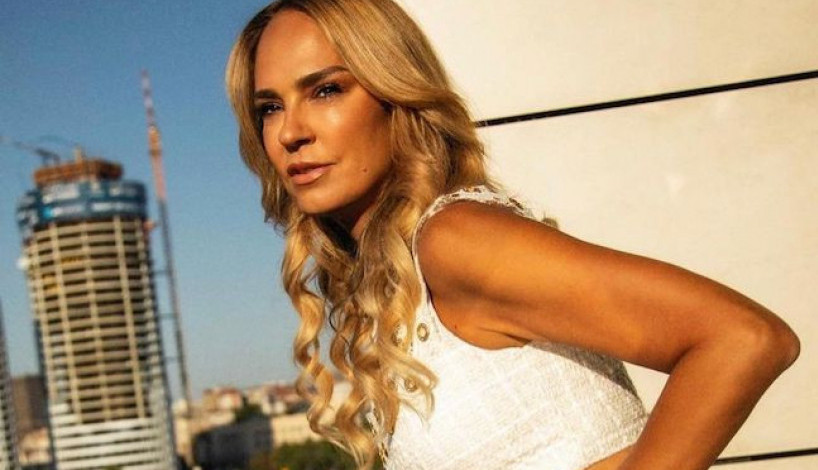 Posle TOLIKO godina, Marijana Mateus konačno pored zgodnog muškarca! Evo gde su viđeni (FOTO) Posle TOLIKO godina, Marijana Mateus konačno pored zgodnog muškarca! Evo gde su viđeni (FOTO)