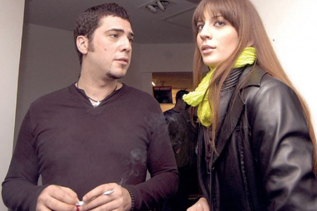Bila je velika ljubav Željka Joksimovića, a evo za koga se nakon raskida udala Adriana Čortan Bila je velika ljubav Željka Joksimovića, a evo za koga se nakon raskida udala Adriana Čortan