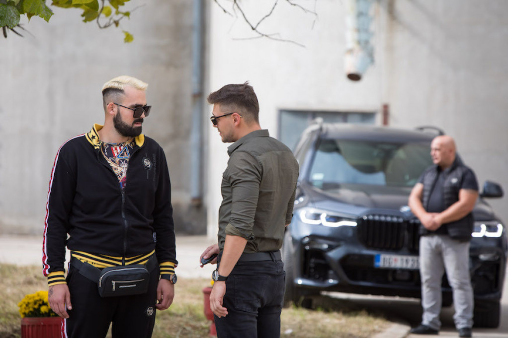 Južni vetar UBRZANJE oduvao sve rekorde i u regionu - 400.000 gledalaca za dve nedelje Južni vetar UBRZANJE oduvao sve rekorde i u regionu - 400.000 gledalaca za dve nedelje