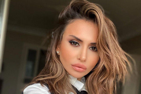 TRUDNA Emina Jahović uslikana u Turskoj, pogledajte kako joj divno stoji stomačić! Izgleda savršeno (FOTO)